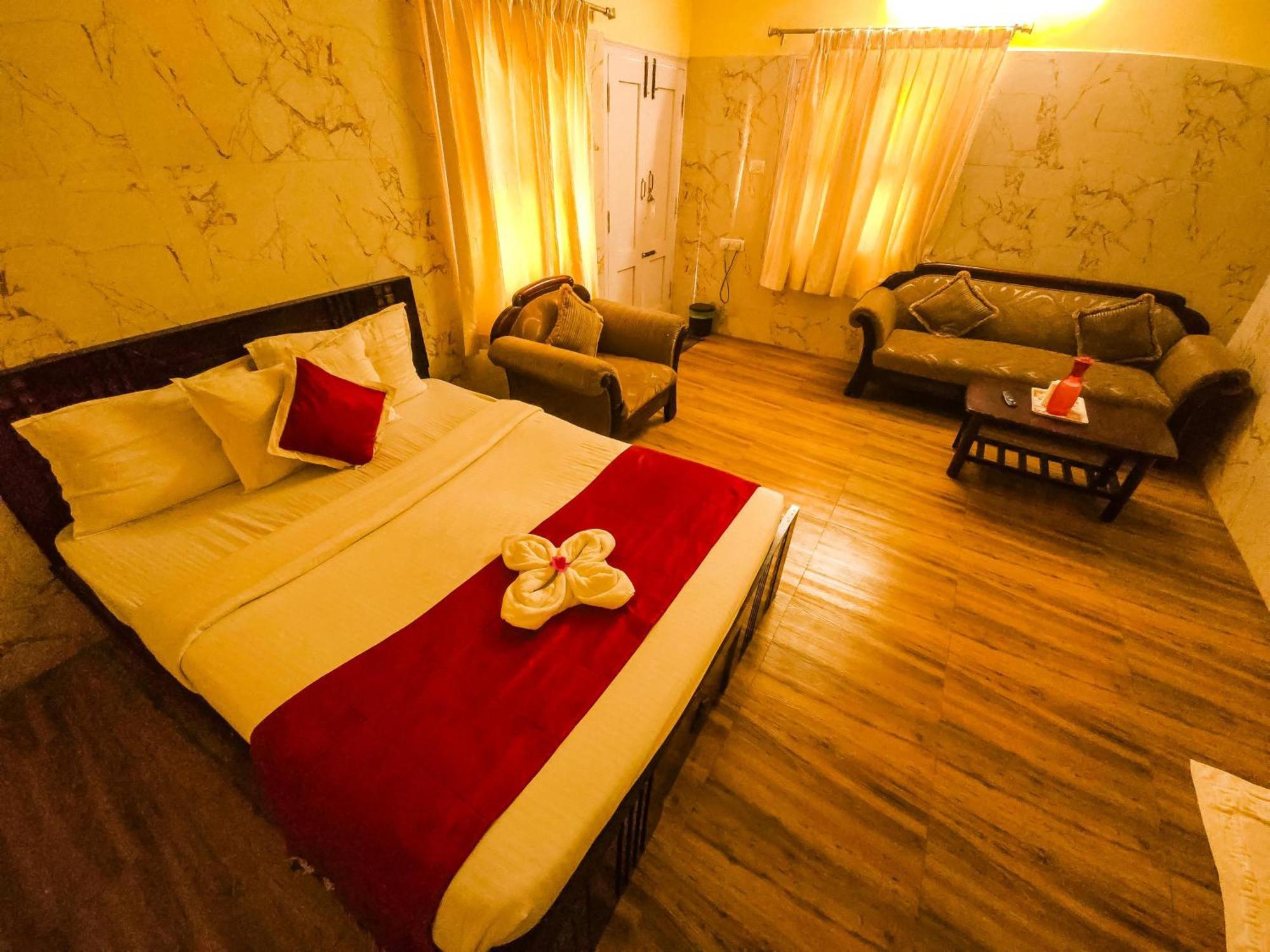 Kstdc Hotel Mayura Pine Top Nandi Hills Exterior foto